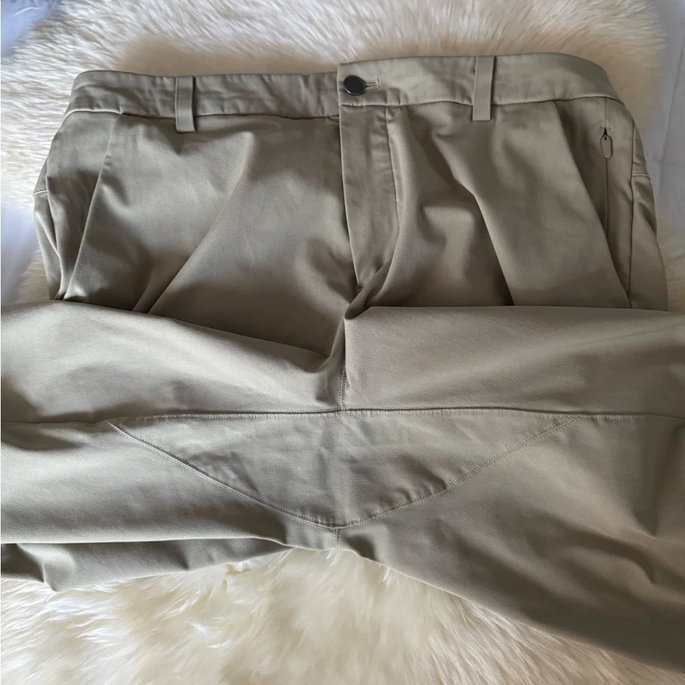 Lululemon Men's Commission Pant Classic 32